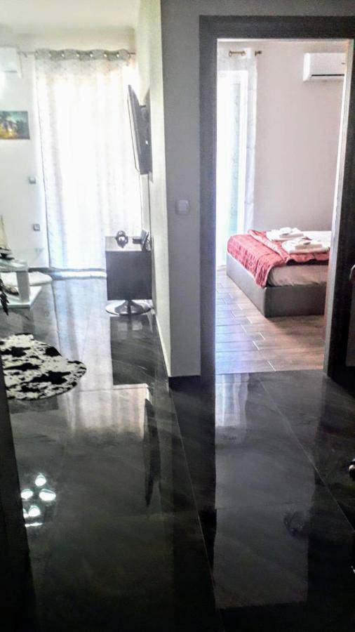 Tony Central Luxury Apartment 1 Chania  Exterior foto